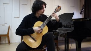 Дмитрий Чернов - шапка с кистью (отрывок, авторское исполнение, гитара Семёна Ёлкина)