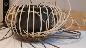 Кашпо из ротанга своими руками