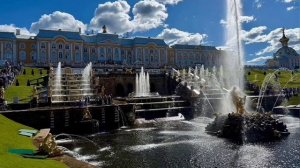 Путешествие по Петергофу. Июнь 2026 г..