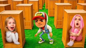 ПРЯТКИ В ШКАФАХ ОТ SUBWAY SURFERS В 3:00 НОЧИ !!!