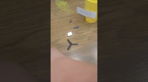 сделал из Лего дрон