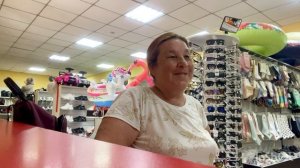 Этот магазин и хозяин украсили наш поселок