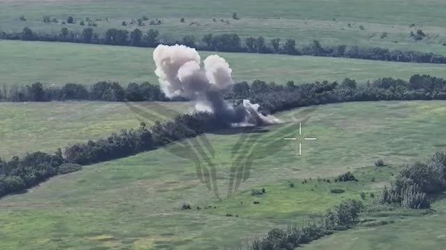 Операторы Центра "Рубикон" корректируют удары ВКС 💥🇷🇺👊 смотреть онлайн