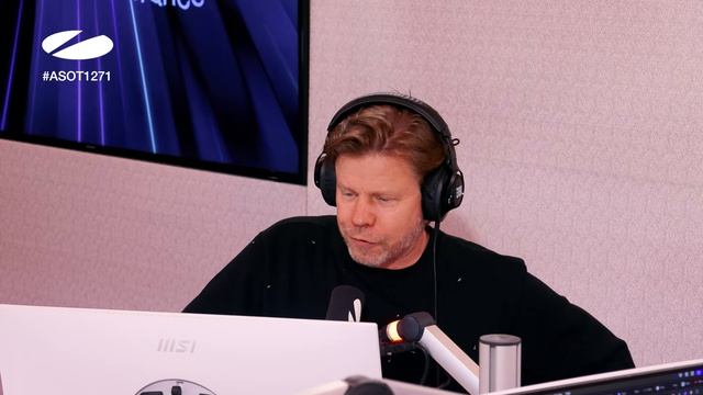 A State of Trance Episode 1271 - Residency Mix by Ferry Corsten