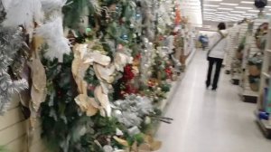 VLOG: Готовимся к Новому году! Ставим елку / Одежда детей на зиму