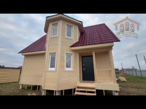 Каркасно-щитовой дом 6х8м с террасой, эркером, двухскатной крышей от «Три Строителя» ||| Видео обзор