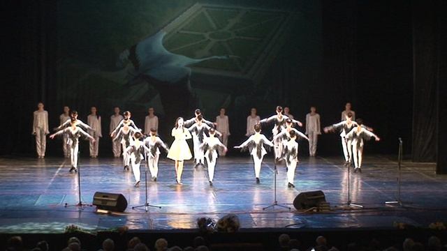 "Аист на крыше" Голянич Софья, День снятия блокады, Мюзик-Холл, 2015