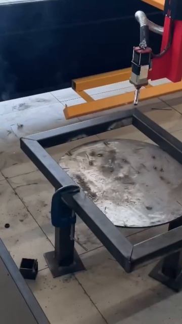 Вертикальный шов на портальном сварочном станке