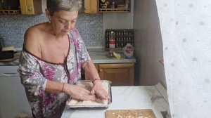 1я серия-пироги 2а штук,индюшачья выя шурпа, вермишель плофф с курочкой