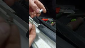 Ремонт ручки открывания лючка бензобака Логан2, Дастер
