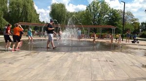 1251, 15.06.2021, Орёл, Детский парк, сухой фонтан, летние забавы, Почтовый пер., каникулы, купание