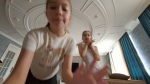 1000002758.mp4