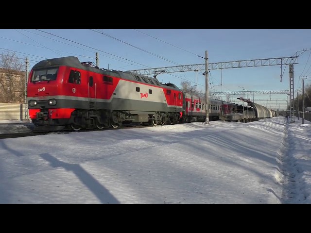 Электровоз ЭП2К-372 (ТЧЭ-33) со скорым фирменным поездом № 084Е "Северный Урал", Приобье - Москва. смотреть онлайн