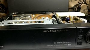 Первый ремонтный! Купил на барахолке видеомагнитофон Sony SLV-486EE и попал на деньги!