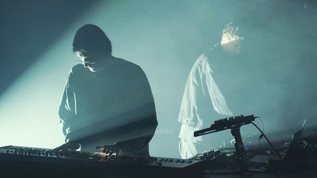 TWO LANES - Evoke (Live in Toronto, September 2025) смотреть онлайн