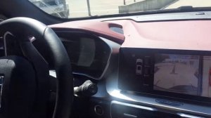 Система автоматической парковки на Geely Coolray.