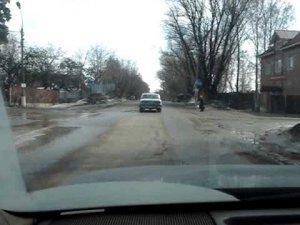 Раменское. Весна 2010. Асфальт сошёл вместе со снегом.