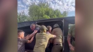Все сильнее ощущается в ВСУ нехватка личного состава.
