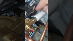 Установка и запуск колонки Baxi Sig2-11 i #Baxi #водонагреватель #колонка #ремонт #вода #bosch #