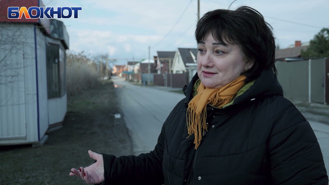 Война за территорию: жители Волгодонска борются с ИП, который установил ларек напротив их дома смотреть онлайн