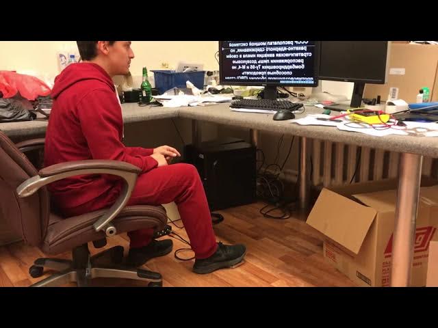 Бесшумная педаль для телесуфлера KingView смотреть онлайн