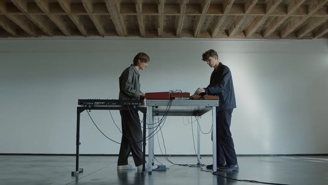 TWO LANES & Panama - Left Behind (Live Session) смотреть онлайн