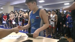 Второе взвешивание борцов до 38 и 48 кг на первенстве России до 16 лет. Каспийск 2026