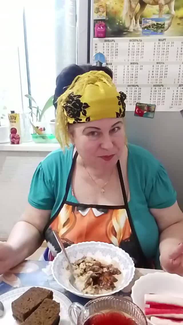 Мукбанк Печень под сыром смотреть онлайн