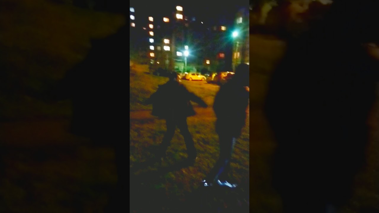 Ёбнутый Владос продолжает люто флэксить под ебанько, но ему решили помешать, не стоило этого делать смотреть онлайн