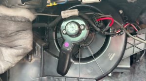 polo sedan печка работает только в 4 положении / поло седан