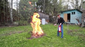 Воздушно-эмульсионный огнетушитель ОВЭ-5