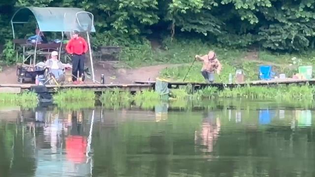 Карпуша под стадионом смотреть онлайн