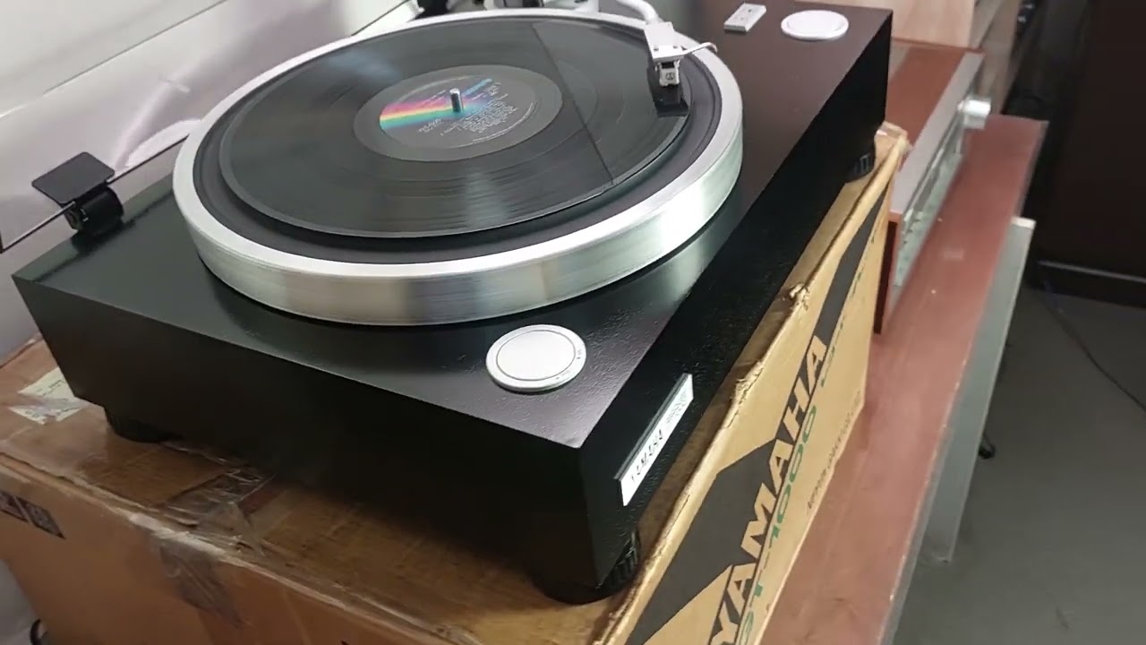 проигрыватель Yamaha gt-1000 Box смотреть онлайн