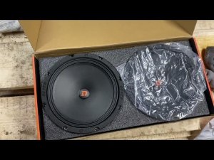Замена динамиков в автомобиле Ваз 2112 на Dl Audio Raven 200🧡