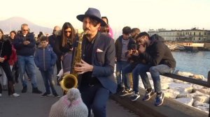 Señorita - STREET SAX PERFORMANCE - Daniele Vitale Sax