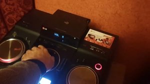 Видео для Алексея как я подсоединяется соединял акустику LG через усилитель Одиссей и как сейчас