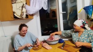 Завалили нас натуральными продуктами🌻Закололи свинью🌻Домашняя колбаса🌻собираем смородину