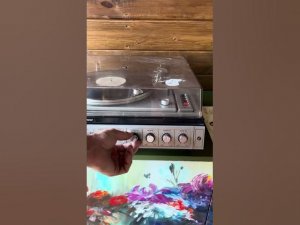 Как правильно пользоваться проигрывателем 😊