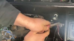 УБИРАЕМ ЛЮФТ РУЛЕВОЙ КОЛОНКИ НА ВАЗ 2107 ИЛИ КАК НЕ ОСТАТЬСЯ БЕЗ РУЛЯ ПРИ ЕЗДЕ БОКОМ?!