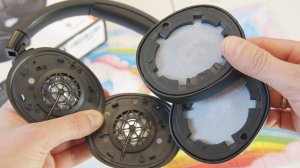 How To Remove & Replace JBL 770NC Ear pads Cushions