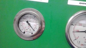 Работа предформователя. Показания приборов.