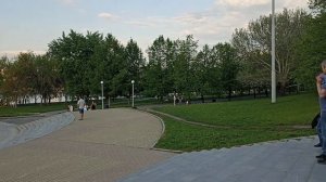 Екатеринбург. Академический театр Драмы и Октябрьская площадь