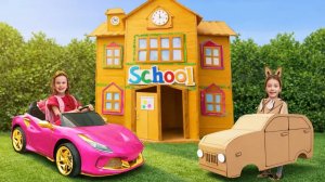 Картонная школа с жёлтым автобусом _ Играют пятеро детей