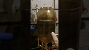 без мембранный гидро аккумулятор,закачка воздуха.
