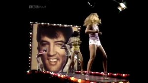 Legs _ Co - _Way Down_ Top Of The Pops Elvis Presley(480P).mp4