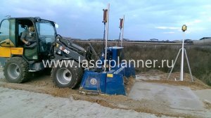 Лазерная планировка Laser levelling AP Leveller 2000 Laser grader - www.laserplanner.ru