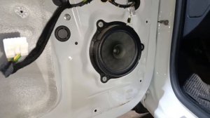 ЗАМЕНА ШТАТНЫХ ДИНАМИКОВ В РЕНО ЛОГАН 2 На DL AUDIO ANACONDA 165 COMP