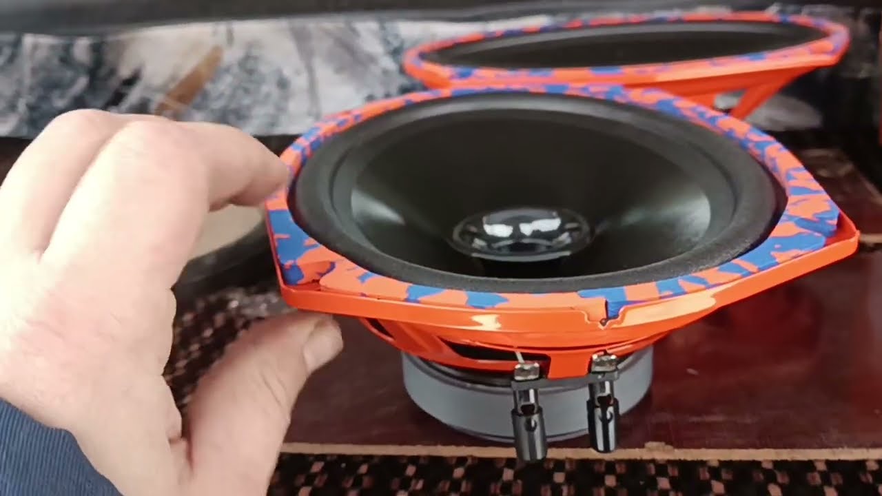 Замена штатных динамиков в ВАЗ 2121 (нива) на Gryphon Lite 69 V.3 смотреть онлайн
