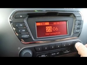 Как настроить часы на Kia Rio 3 поколения