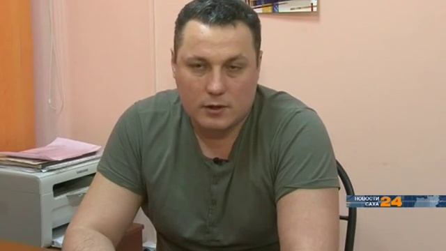 Спастись от холода! Такая вынужденная миссия сроднила всех жильцов многоквартирного дома смотреть онлайн